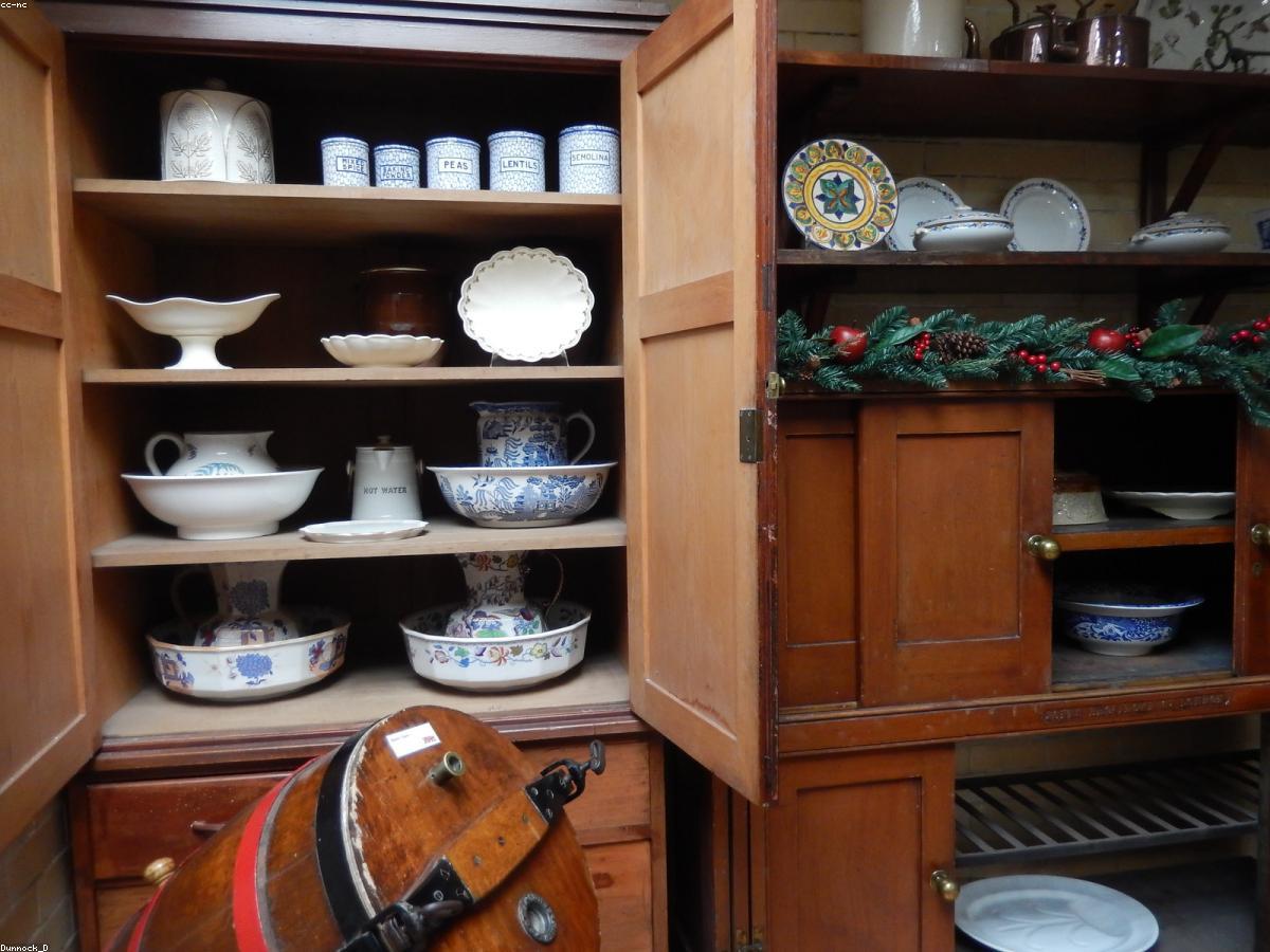 Kitchen cabinetry